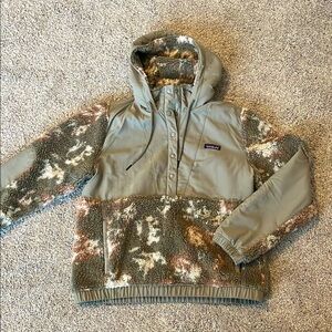 Patagonia Hooded Fleece Jacket